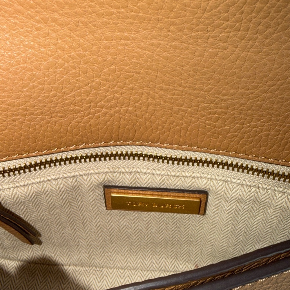 Tory Burch Tan Leather Adjustable Crossbody Bag - Picture 9 of 10